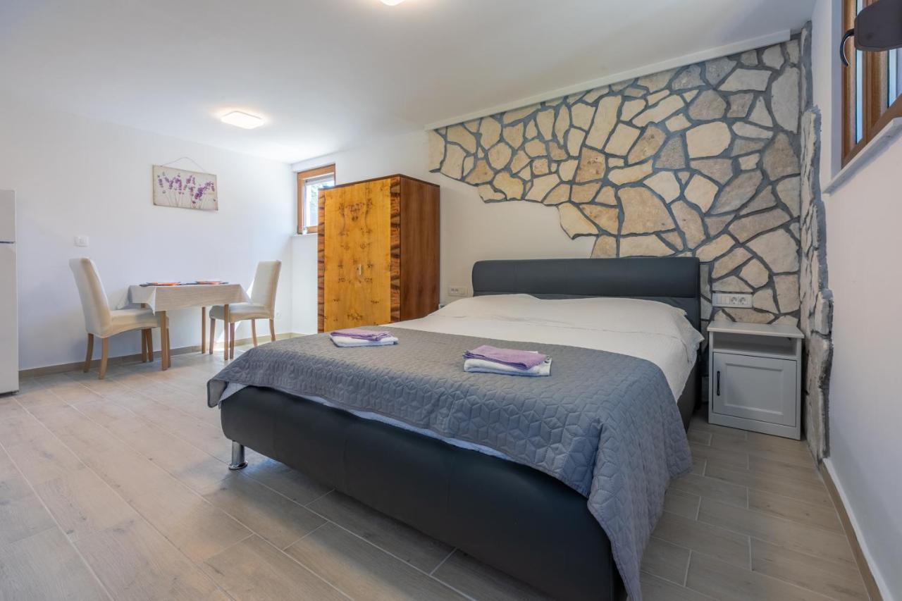 Apartments Kira קריקווניצה מראה חיצוני תמונה