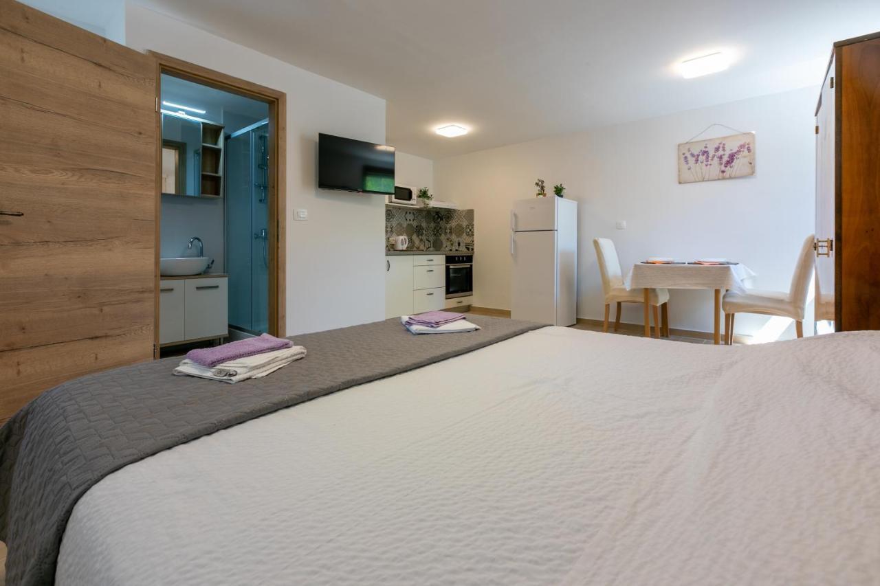 Apartments Kira קריקווניצה מראה חיצוני תמונה